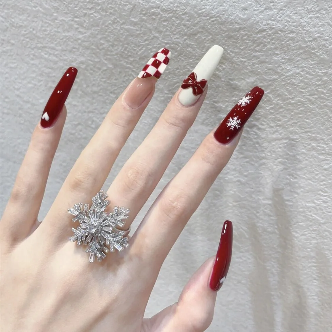 

Christmas Long T French Nails Enhancements Christmas Nails Tips Ballet dancers Finished fake nails