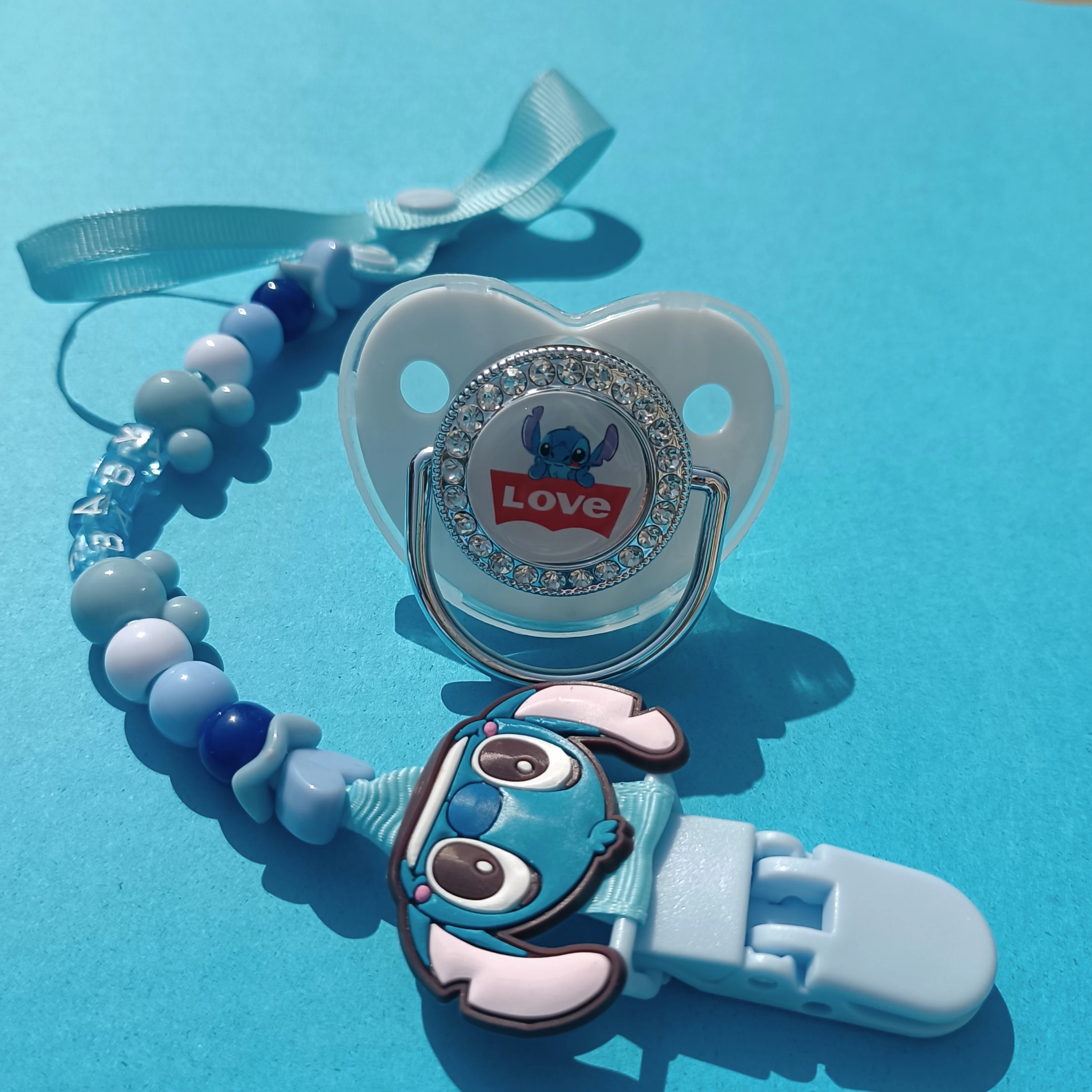 

[1 Set] New Hot Sale Maternal Baby Pacifier Clip Cover Luxury Newborn BPA Free Silicone Pacifier Holder Teeth Baby Shower Gift