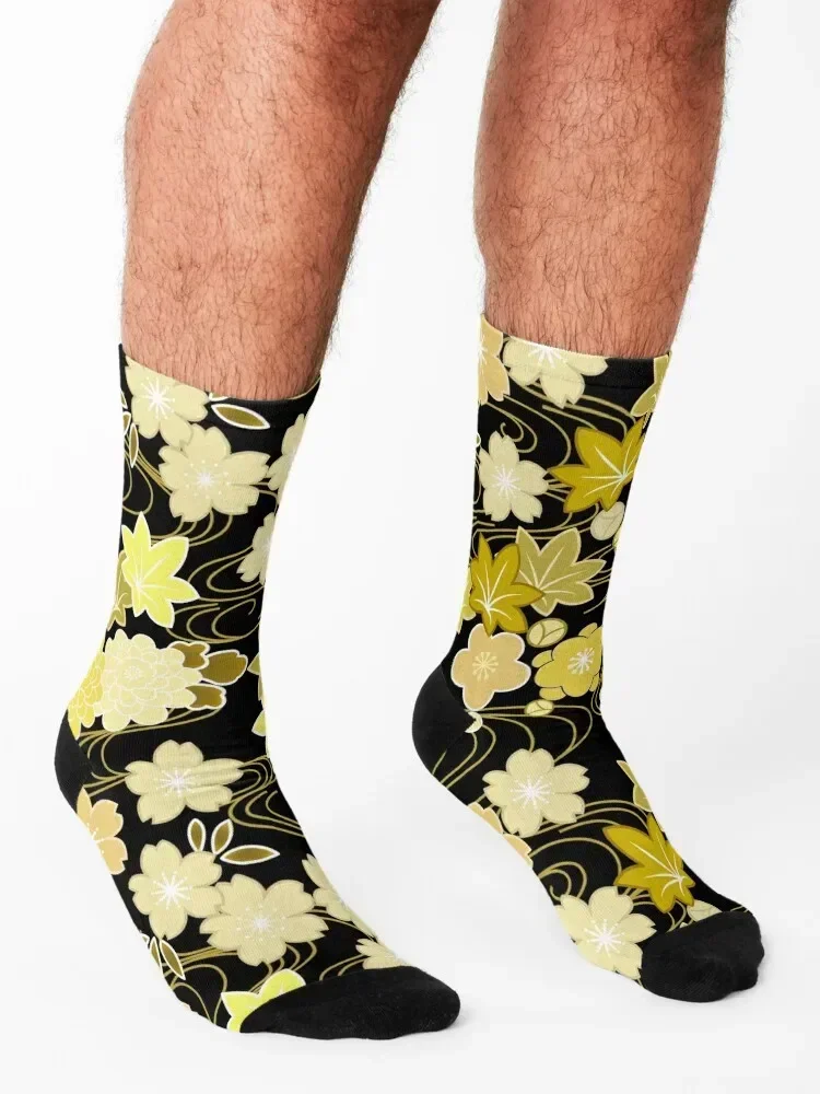 Японский узор WAGARA из кленовых листьев вишни хризантемы и потока Носки