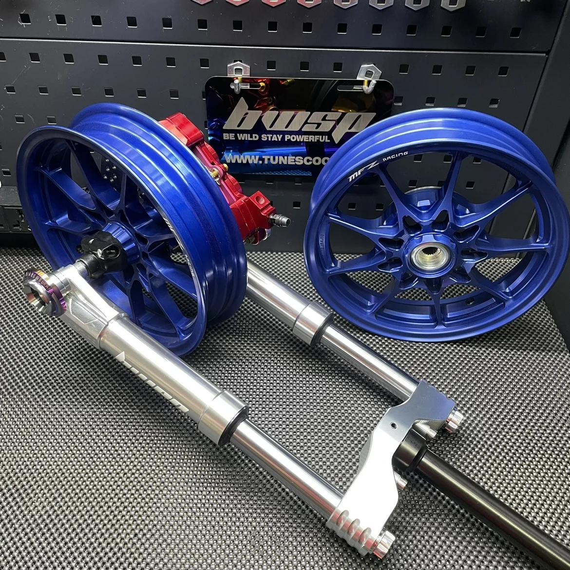 Рисунок 2 - Набор колес Dio50 MFZ диски с передними