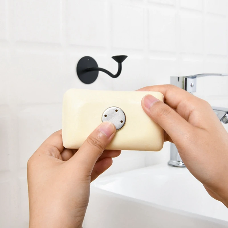 Магнитный держатель для мыла черный настенный в ванную комнату перевернутый