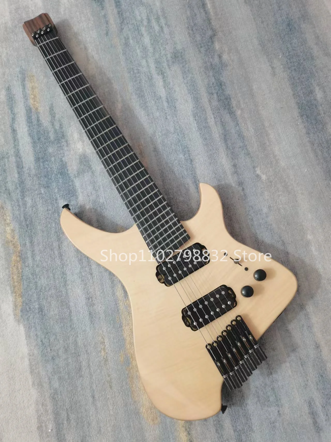 

Headless Electric Guitar with Ebony Fingerboard, 7 Strings, Walnut Neck, Tiger Maple Surface, Black Accessories, Free Shipping