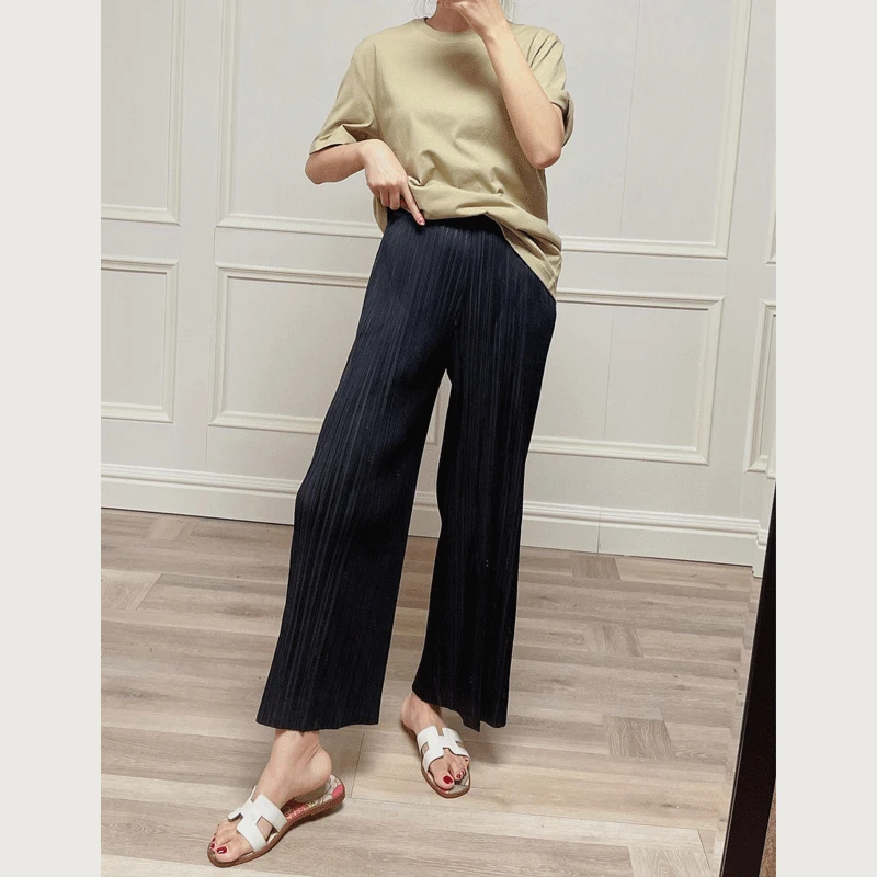 

2023 New Comfortable Middle Standing Seam Pleated Wide Leg Pants