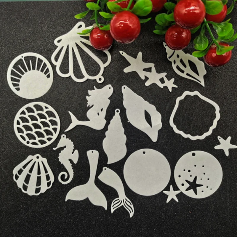 

Kawaii Marine Organism Etching Metal Cutting Dies DIY Scrapbook Die Cutout Wedding Party Craft Card Embossing Decoration Stencil