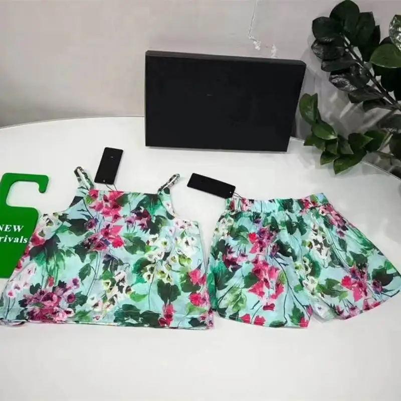 

Girls Clothing Set Green Flower Vest Tee Top+Flower Shorts Baby Girl Kids Quality Brand Teenager Clothing Set for Children