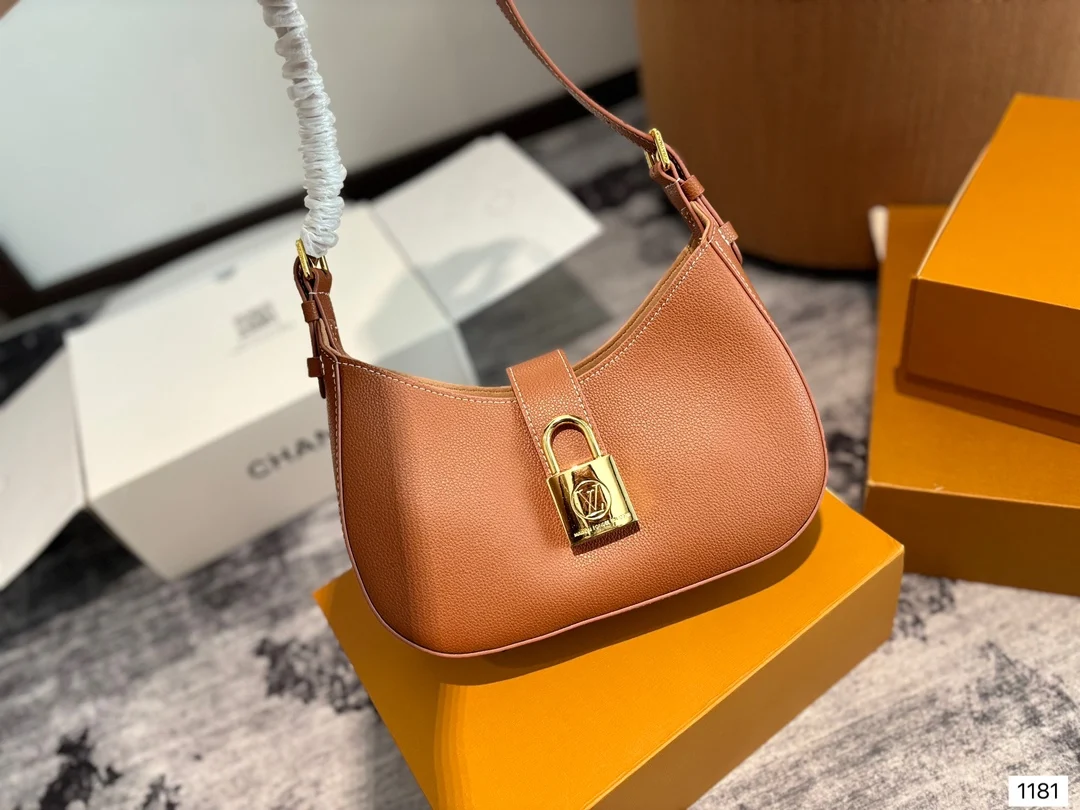 Сумки на плечо Louis Vuitton Женская новая сумка через Кожаная мода сумка-мессенджер |