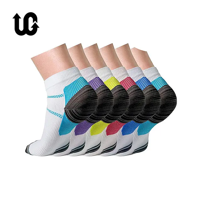 Купи Compression Tight Running Socks Breathable Men Women Outdoor Sport Riding Basketball Hiking Cycling Cym Sock за 149 рублей в магазине AliExpress