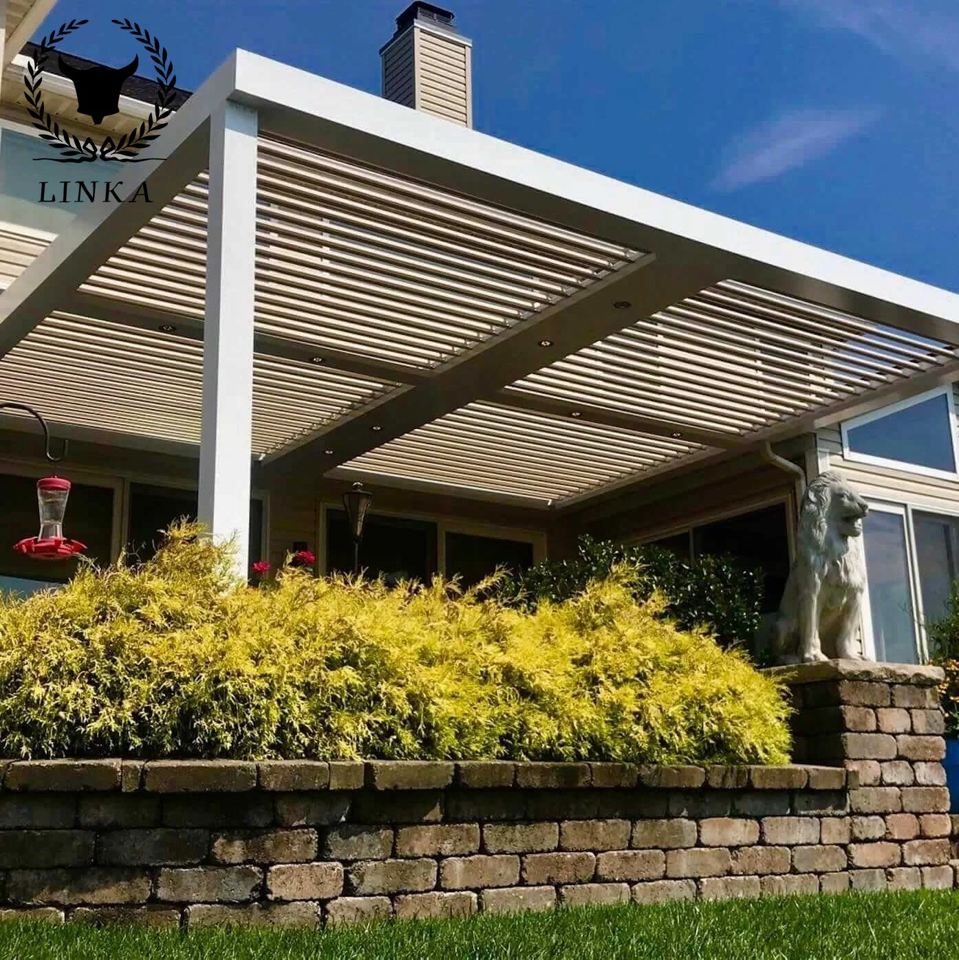 

Waterproof Sunshade Aluminium Modern Customized Retractable Flipped Pergola