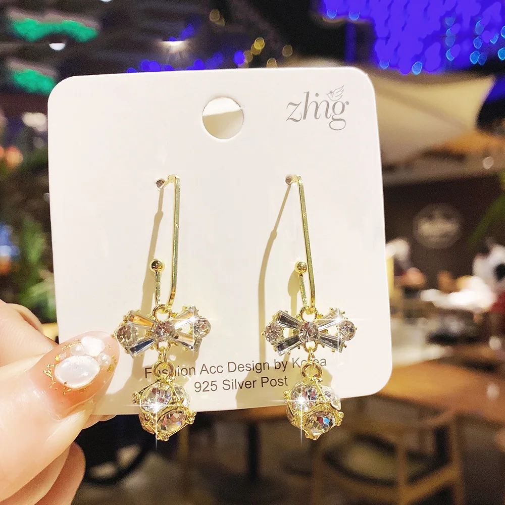 

S925 Silver Needle Korea High-grade Zircon Bowknot Crystal Diamond Ball Temperament Net Red Earrings Female