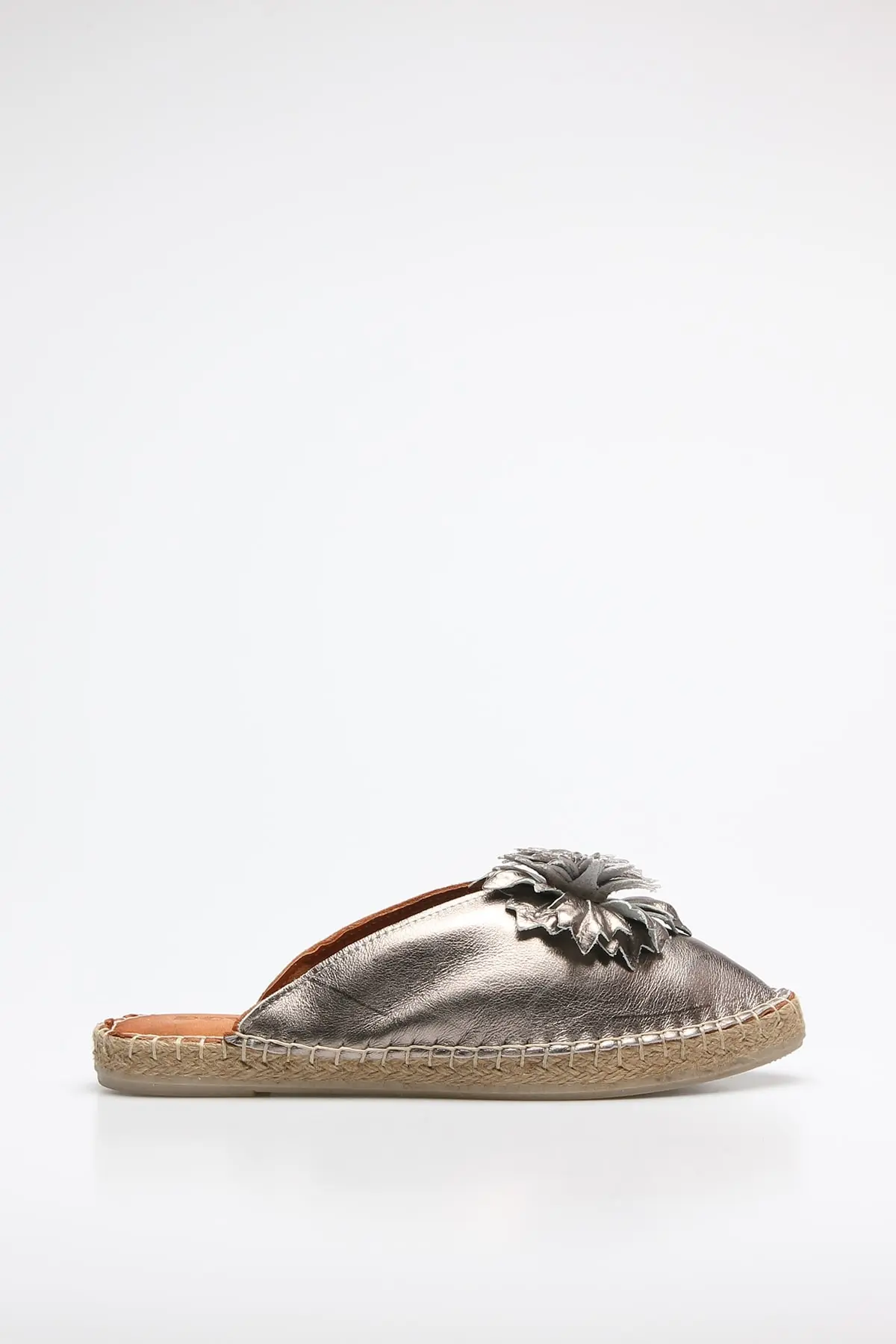 

Fashion Style Genuine Leather Gray women's Slippers Sandals And Slippers