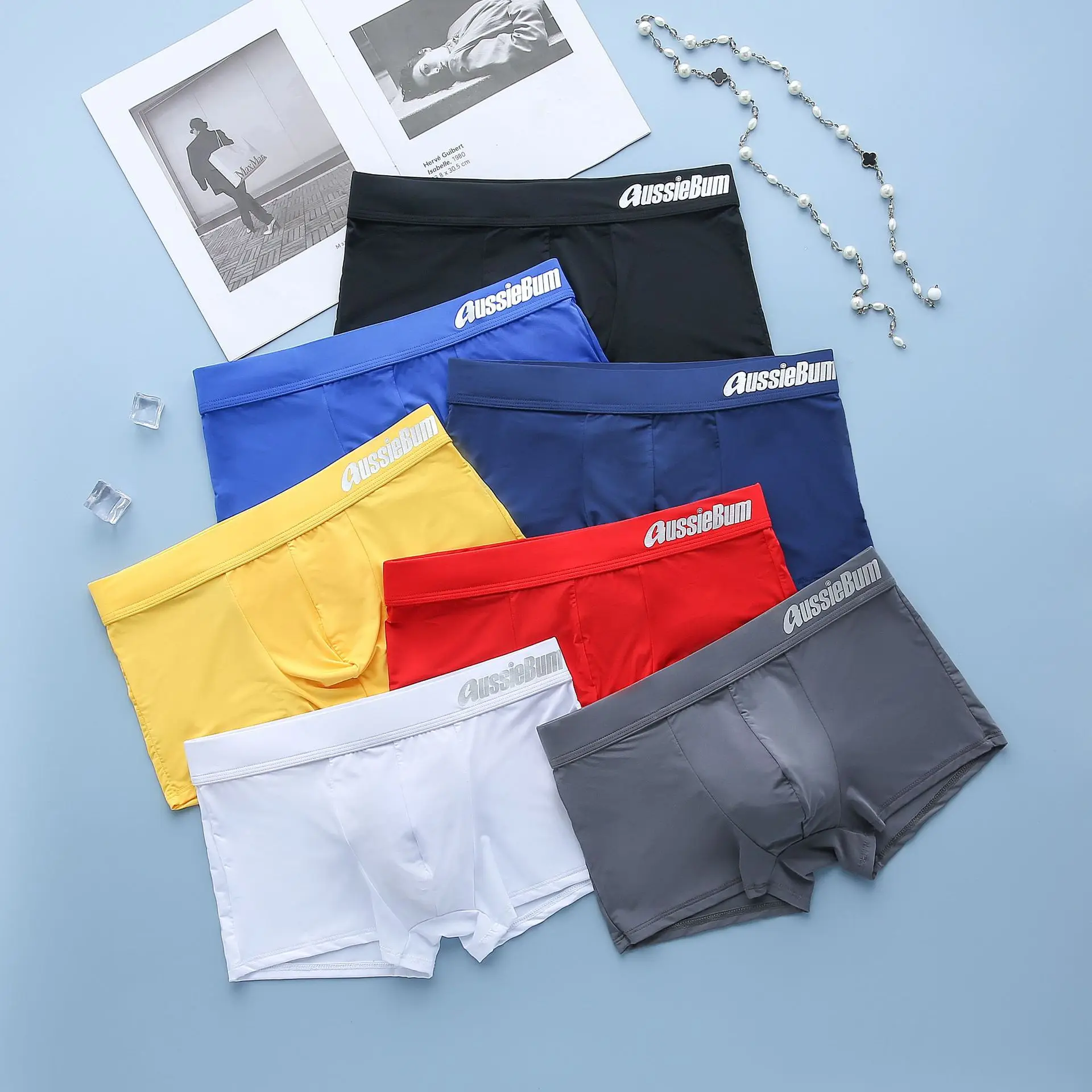 Homem dotado de cueca