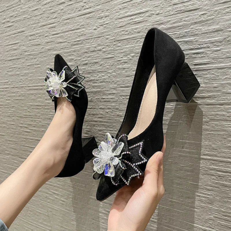 

2022 Plus Size 43 Women Flower High Heels Shoes for Women Crystal Ladies Dress Shoes Casual Pumps Women Wedding Shoes