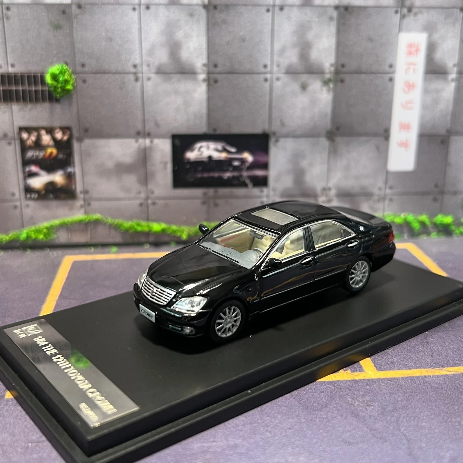 DCM 1/64 Crown Police Car литая под давлением модель автомобиля из сплава
