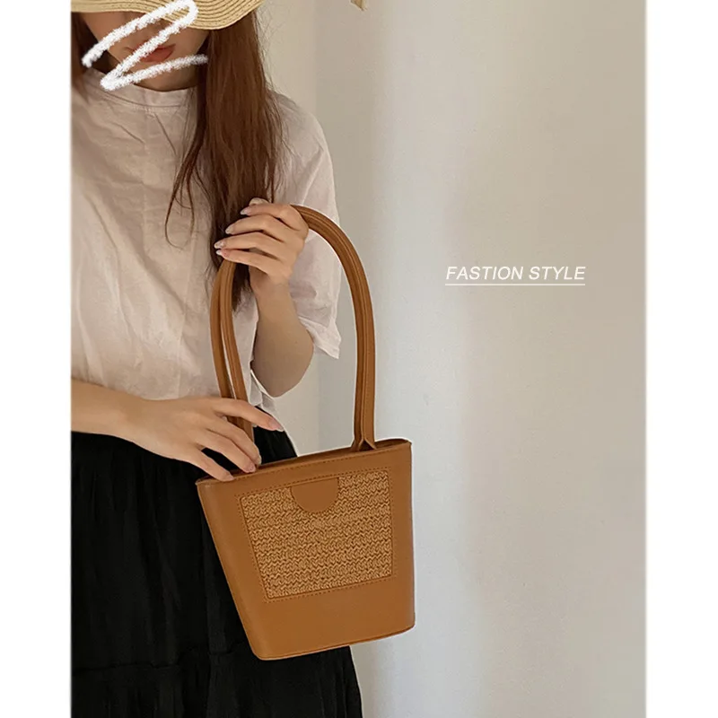 

Handbag Bag Women's Summer 2022 New All-match Ins Niche Fashion Straw Bag High-quality Texture Shoulder Bag Armpit Bag