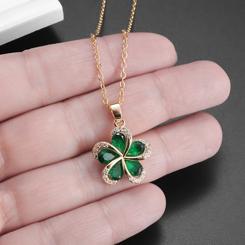 

Shiny Green Zircon Flower Pendant Necklace Women Elegant Fashion Party Dating Clavicle Chain High Quality Prom Accessories