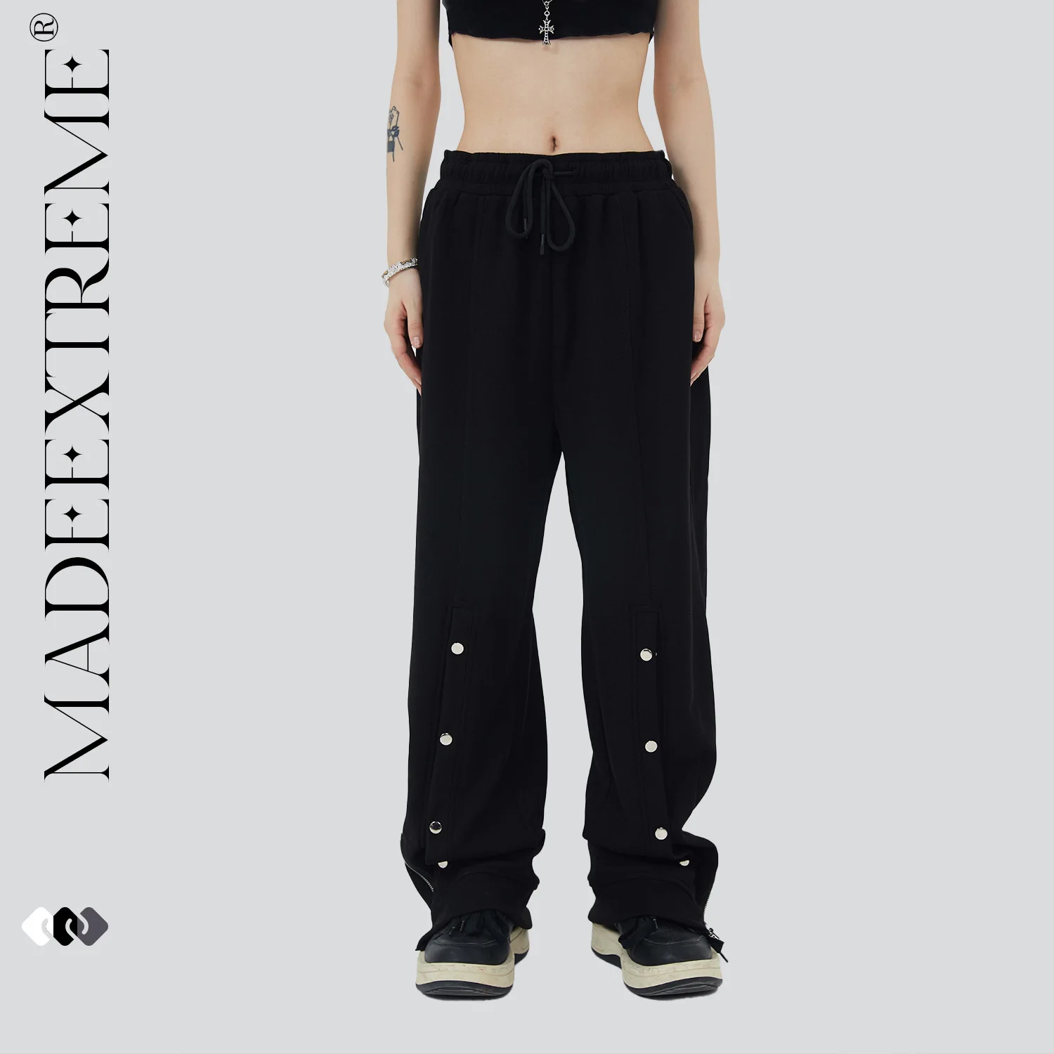 

MADEEXTREME Button sweat pants track pants Fitness Jogging Sportswear Designer Trousers Drawstring Sweatpants