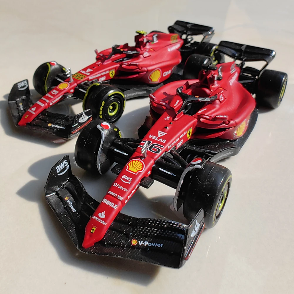 

Модель внедорожника 2022 Bburago 1:43 Ferrari F1-75 гоночная формула модели автомобилей #16 #55 имитация литых под давлением моделей автомобилей для детей
