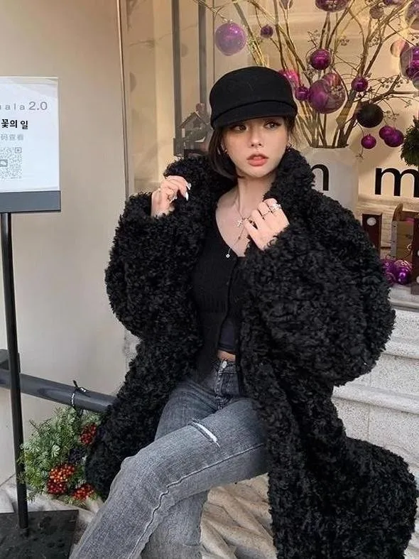 Теплая верхняя одежда из овечьей шерсти женская средней длины свободная