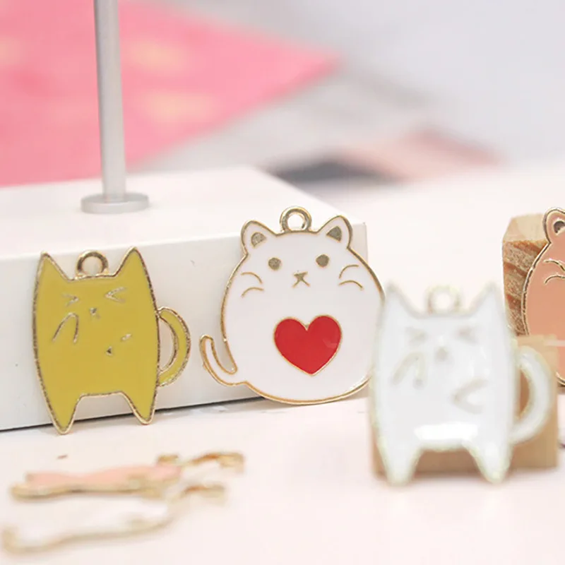 

8pcs Cute Cartoon Cat Charms Pendant for Bracelets Earrings Fashion Jewelry Making Accessories Jewelry Wholesale Crafts Supplies