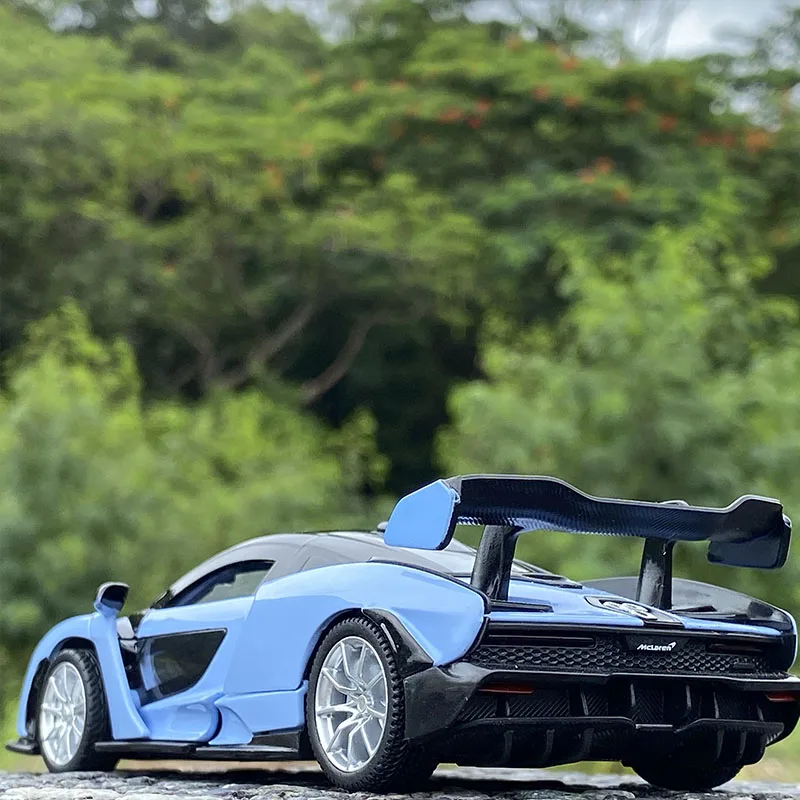 Спортивный автомобиль McLaren Seinna 1:32 модель автомобиля из сплава Литые и игрушечные