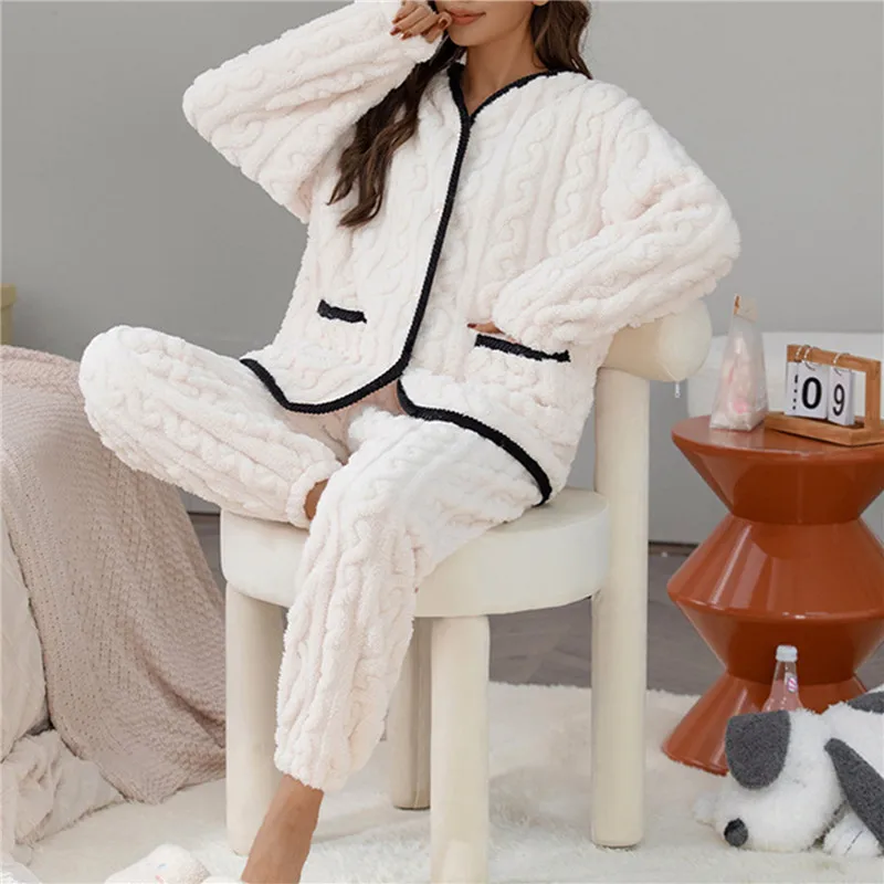 

Women'S Thickened Warm Pajamas Set Winter Plush Long Sleeve Pants 2 Pieces Velvet Loungewear Suit Thermal Home Clothes