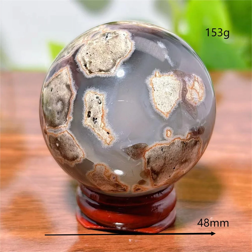 

Натуральный вулканический агат, сфера