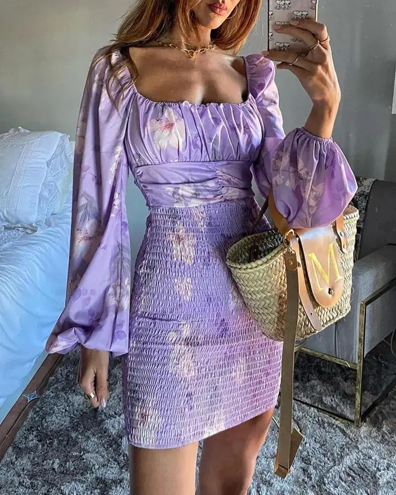 

2022 summer new pleated women's V-neck backless waist print mid length dress