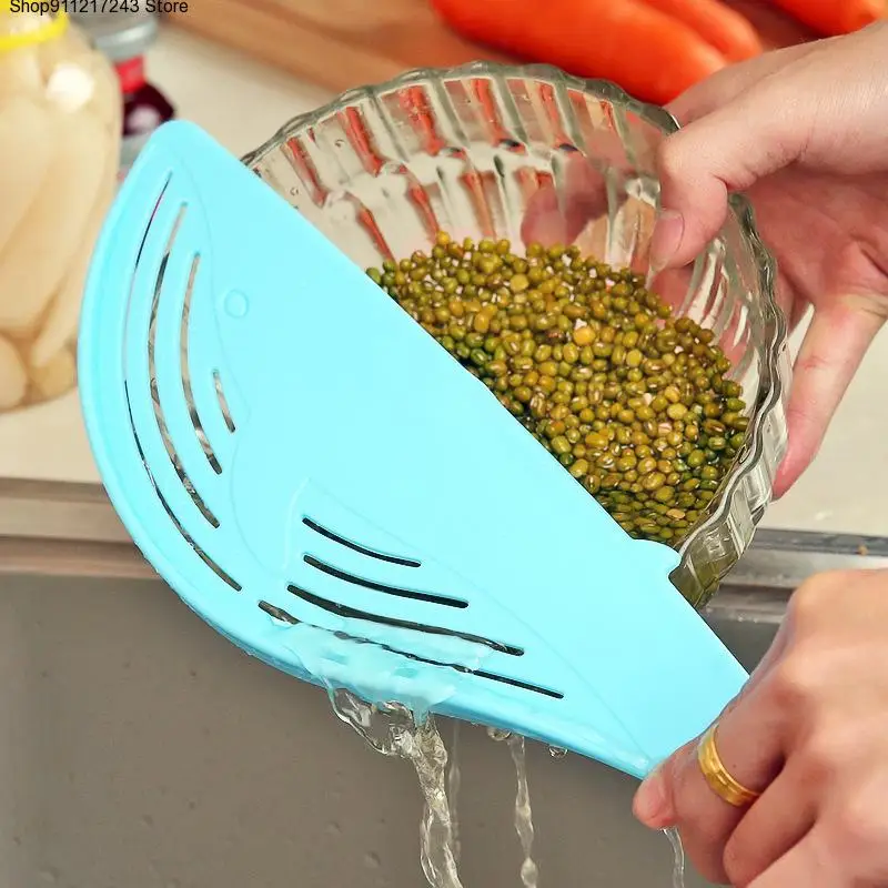 

1 шт., разноцветные вертикальные кухонные дуршлаги и ситечки