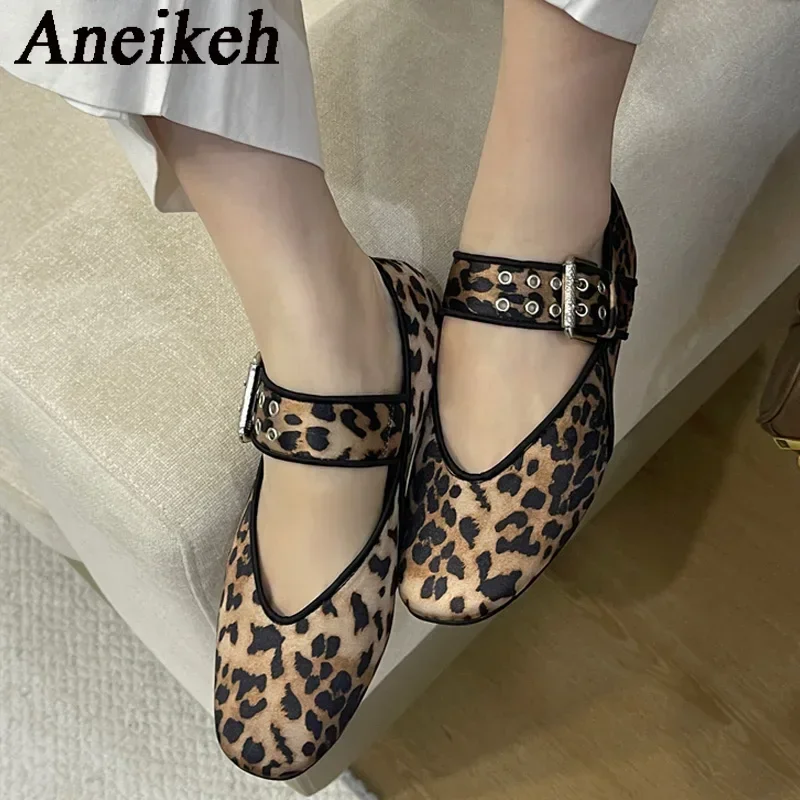 Aneikeh/2029 новинка осени римские леопардовые туфли на плоской подошве с