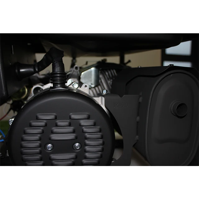 Для портативного бензинового генератора 5-10 кВт для домашнего