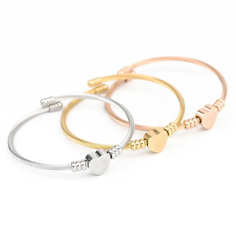 

Women's Stainless Steel Heart Bracelet Fashion Charm Rose Gold/gold/silver Color Metal Adjustable Cuff Opening Bracelet