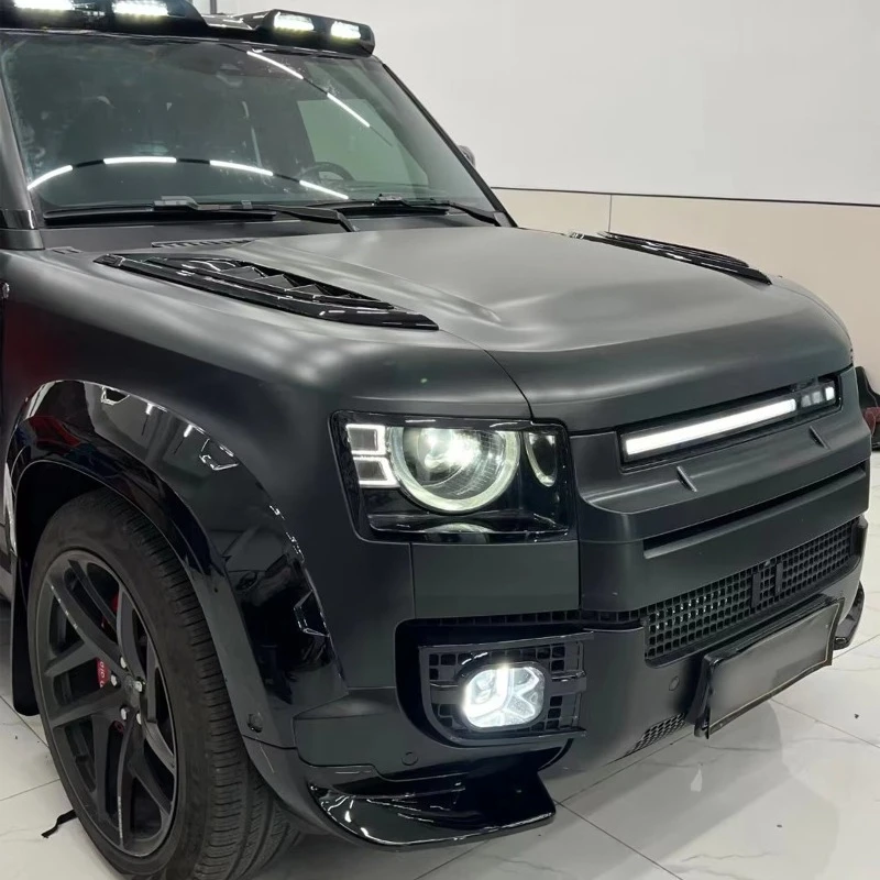 Комплект обвеса в стиле Urban (глянцевый черный) для Defender 11090 2020-2024: накладки на пороги, крышка запасного колеса, спойлер, противотуманные фары (art.: 3920daf3b8e47) - 3920daf3b8e47