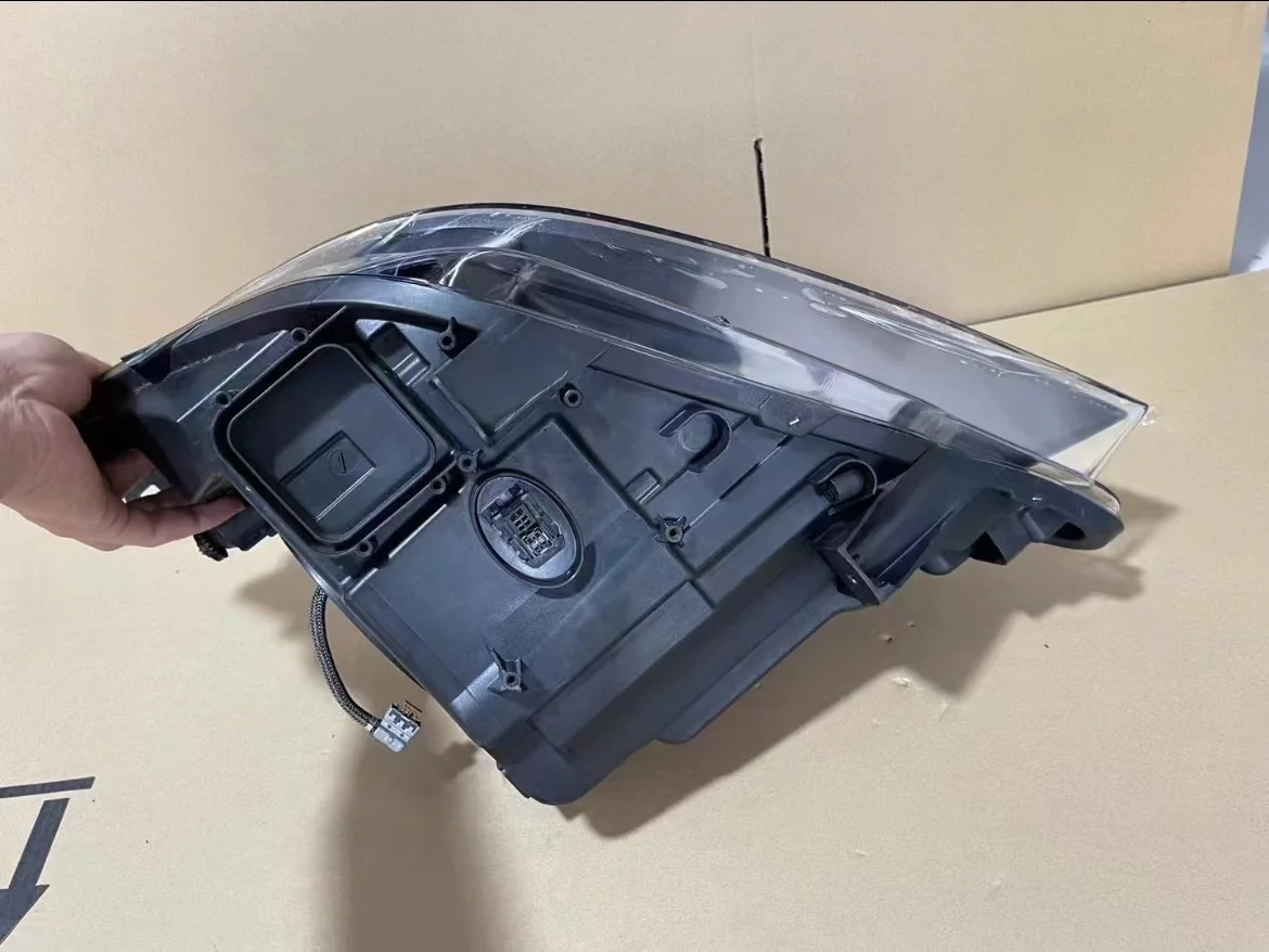 Подходит для BMW Z4 передние фары 2009-2012 E89 ксеноновая лампа Plug And Play AFS половина