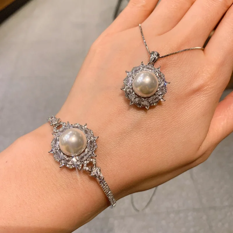 

Australia Fritillary Pearl Colored Gems Set Rings Bracelet New Pearl Necklace Bracelet