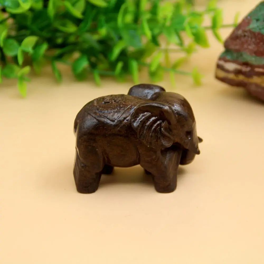

The Wealthy Lucky Micro Landscaping Mini Miniatures Home Decoration Crafts Desk Decor Elephant Statue Hand Carved Wood Elephant
