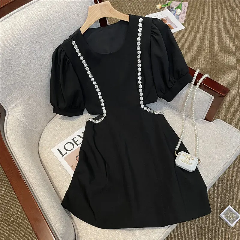 

Summer Same Style Dress for Female Minority Retro Waist Cut Out Blossom Sleeve Black Dress Spring 2023