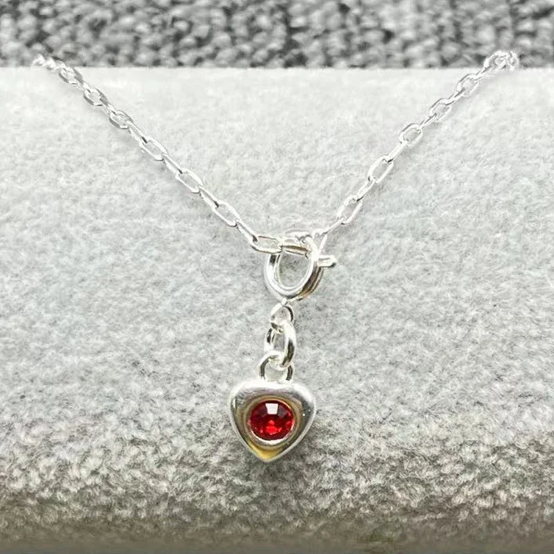 

Европейский и американский новый оригинальный Лидер продаж модное покрытое серебром 925 пробы маленькое ожерелье праздничные украшения подарок на день Святого Валентина