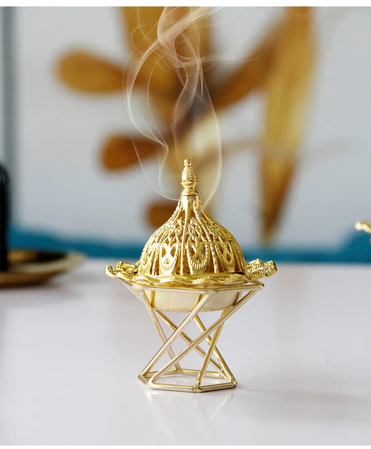 9CM Gold Metal Incense Burner Mini Small Handheld Aroma Arabian Style Home Essentials Decorations |