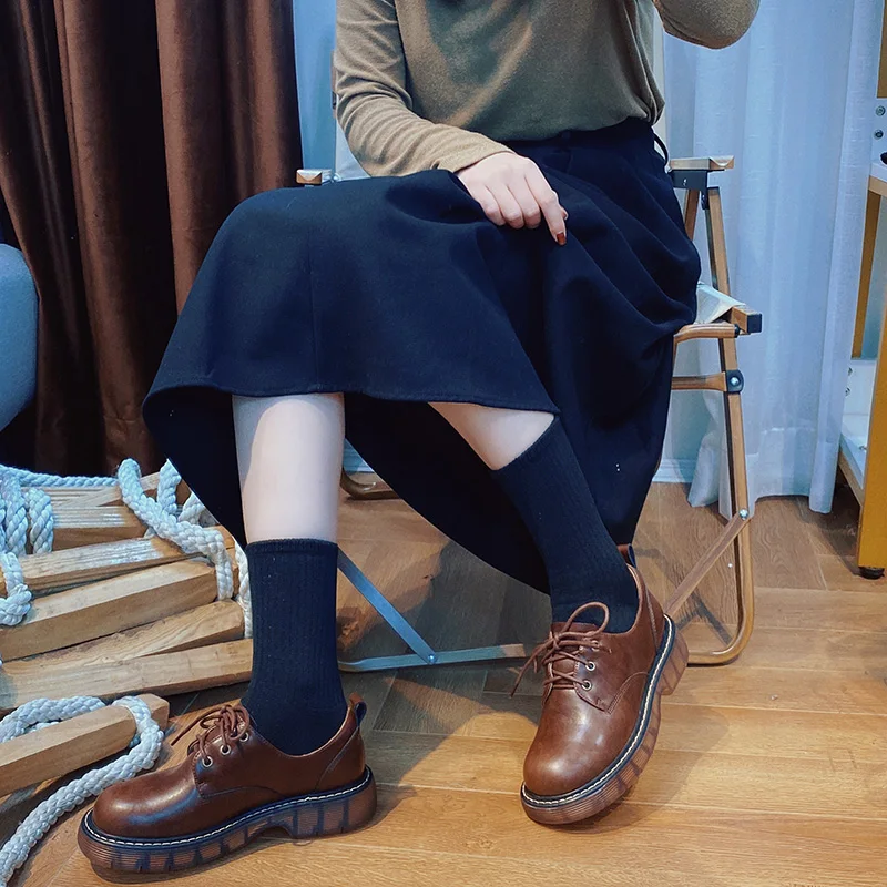 Весенние женские туфли из спилка в стиле преппи модные дерби британском