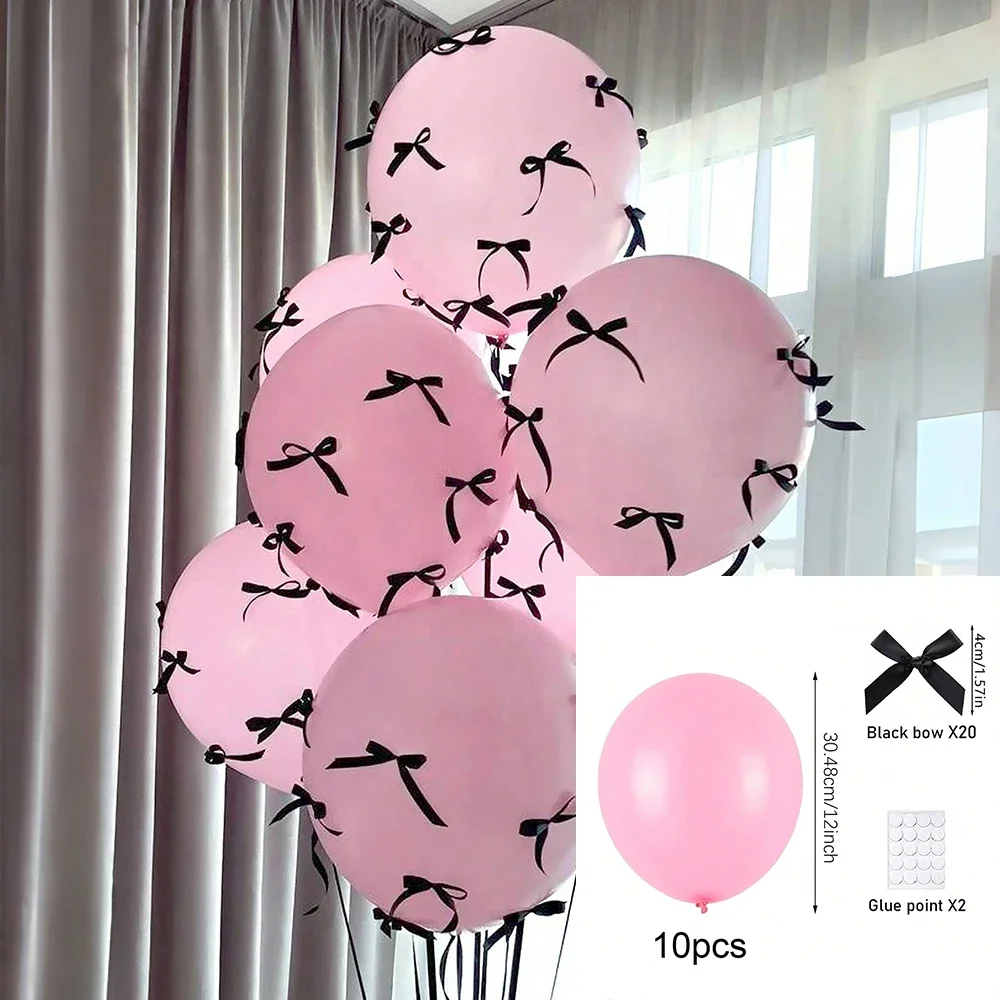 

Белые и розовые воздушные шары с лентами для декора