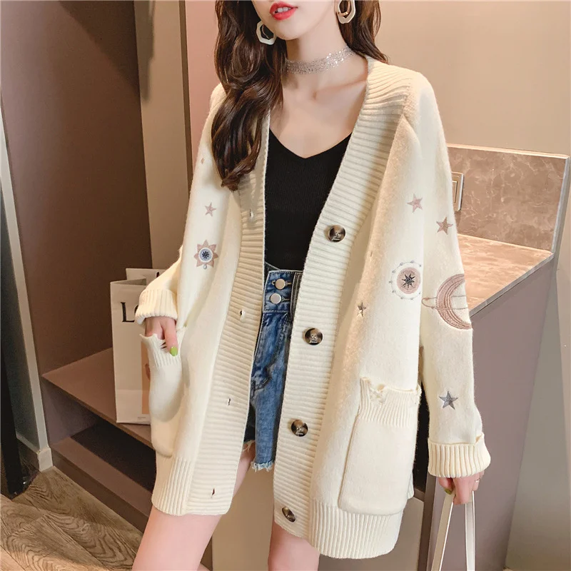 

2022 Women Autumn Retro Loose V Neck Knitting Cardigans Chic Stars Moon Embroidery Long Sweater Jacket Pink Christmas Cardigans