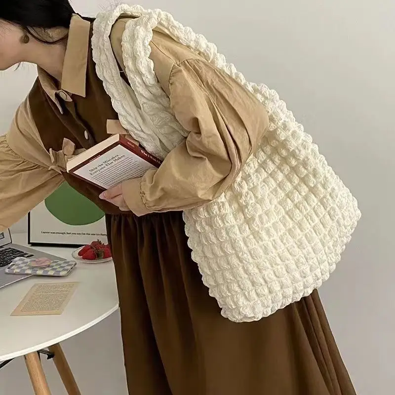 

Designer Luxury Small Fresh Pleated Bubble Single Shoulder Simple Women's Handbag