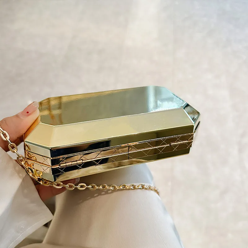 2024 новая сумка с металлической текстурой вечерняя банкетная модная светящаяся