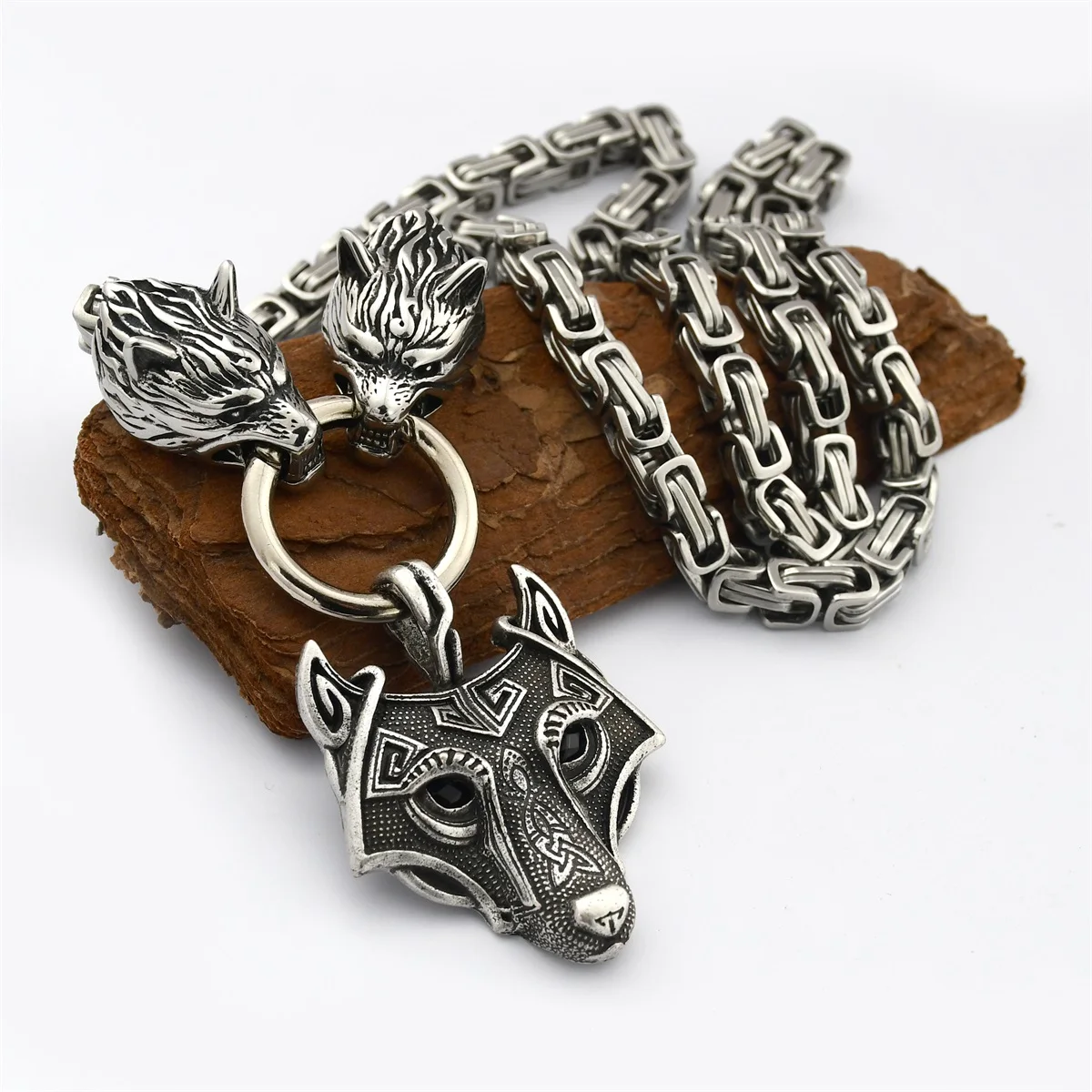 Nordic Celtic Wolf Men's Necklace Viking Wolf Head Stainless Steel Chain Celtic Wolf Pendant Rune Accessories Viking Jewelry