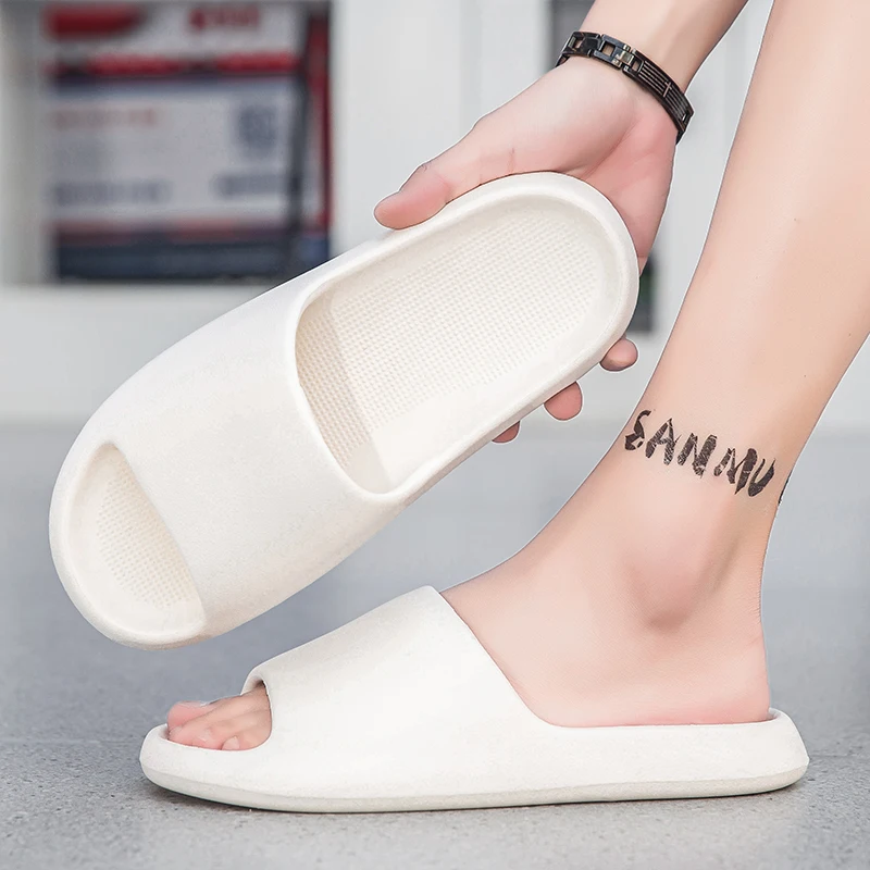 Тапочки женские с мягкой подошвой тихие Нескользящие летние для ванной комнаты