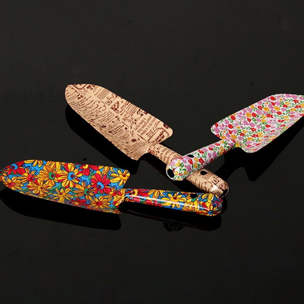 

Stainless Steel Trowel Scoop Garden Gardening Hand with Ergonomic Grip for Weeding Moving Digging Planting ( Pattern 1 )