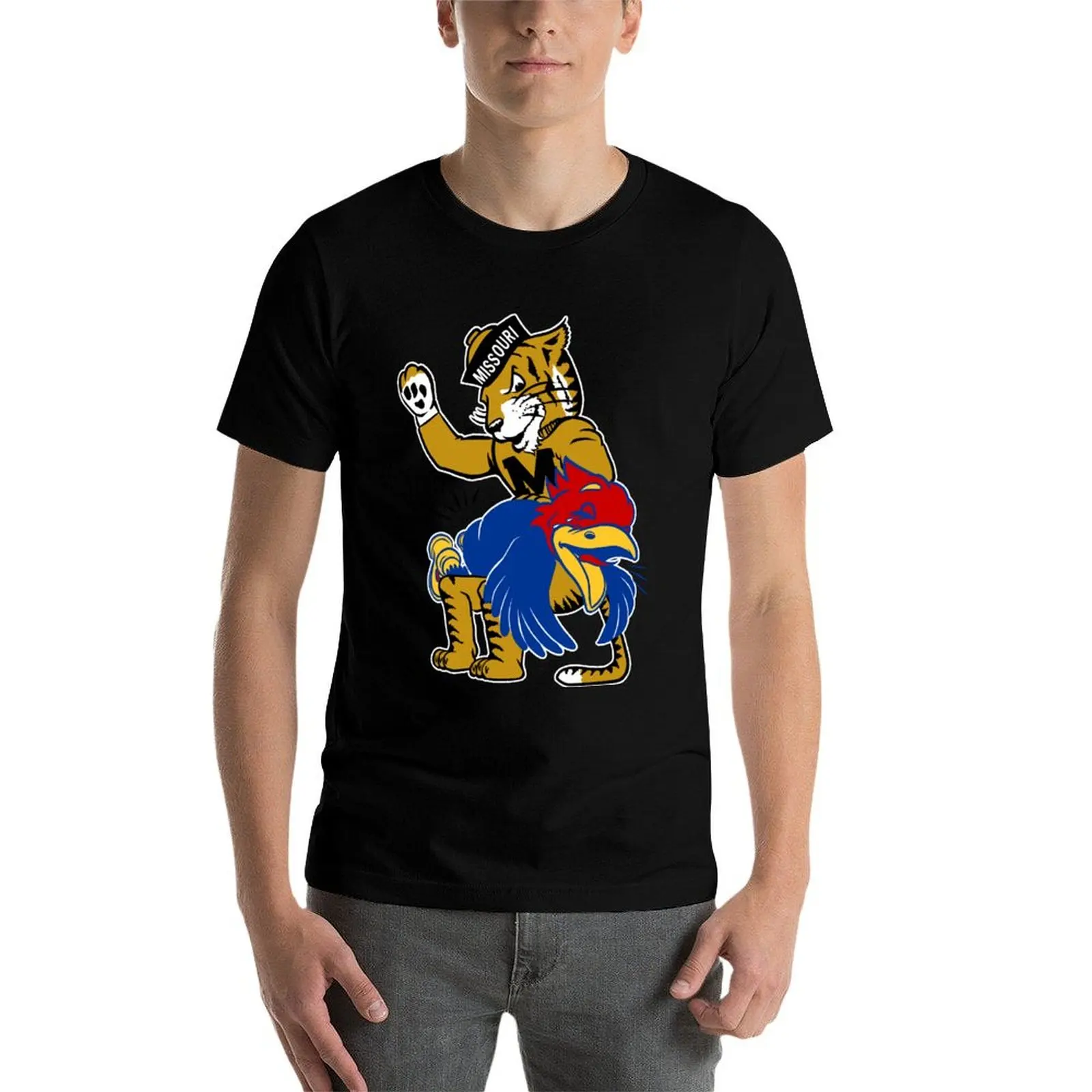 Фото Винтажная футболка M-U Tiger vs. K-U Jayhawk Spanking T-Shirt, летняя футболка с эффектом прохлады №3