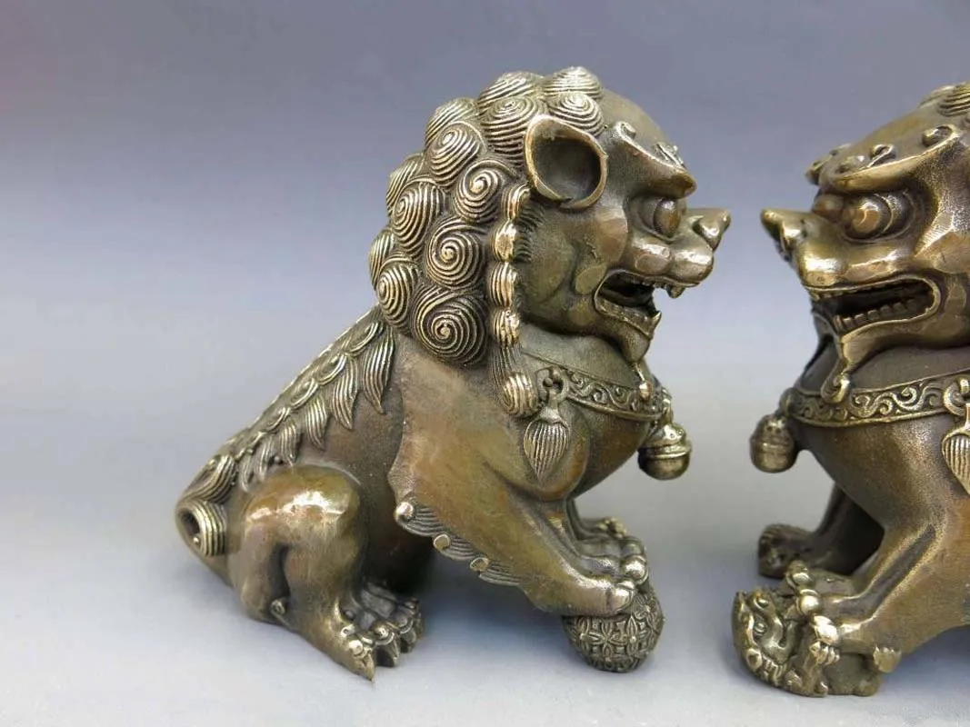 Китайская антикварная бронза Feng Shui Fu Foo Dog Статуя льва Дверной бог пара львов