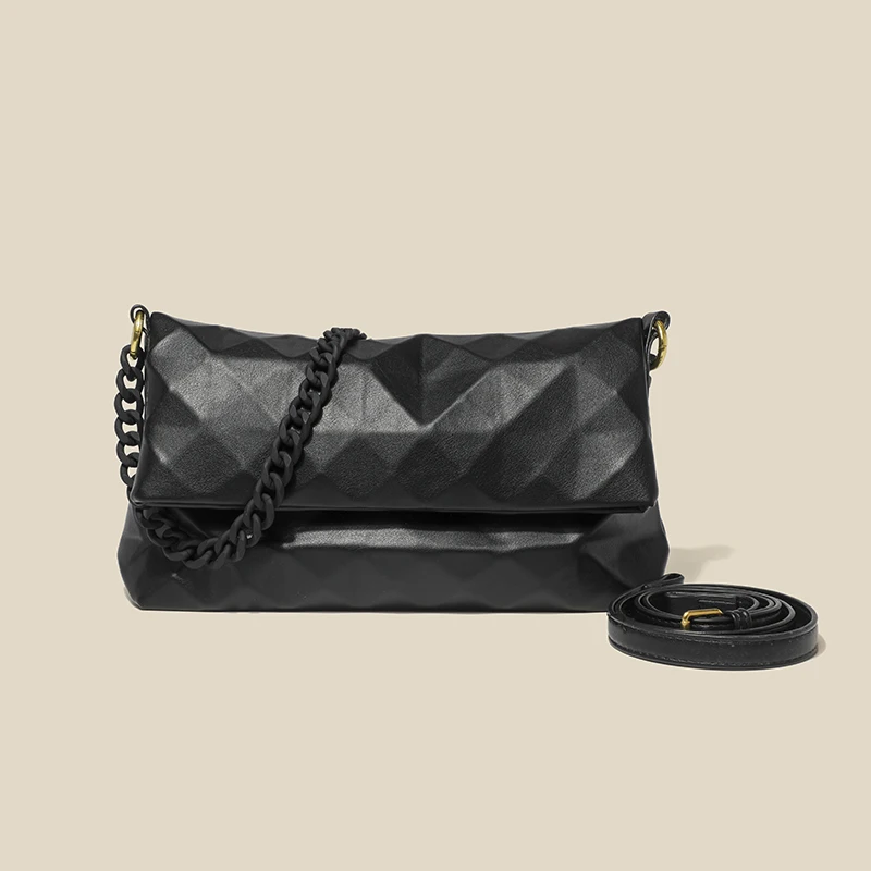 

2023 Leather Chain Bag Women's Fashion Designer Rhombus Simple Shoulder Bag Commuter Cross-body Pleated Tote Bag