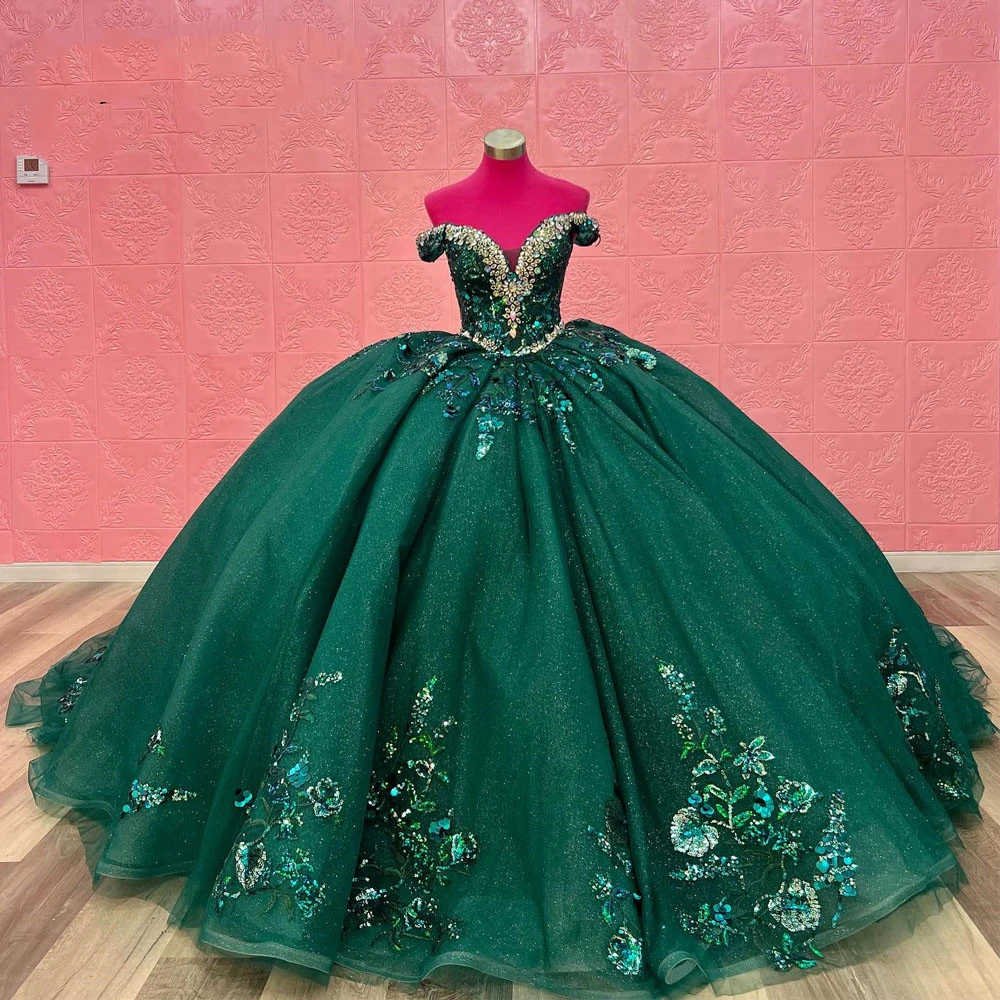 

ANGELSBRIDEP Green Crystal Beading Princess Ball Gown 15 Year Old Girls Quinceanera Dresses Appliques Vestidos De 15 Años Corset